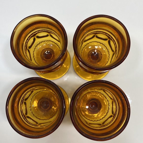 Amber Indiana Glass Kings Crown glassware x 4 - Picture 4 of 8